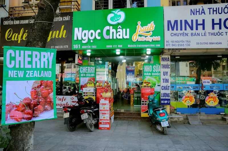 cửa hàng hoa quả nhập khẩu Đội Cấn