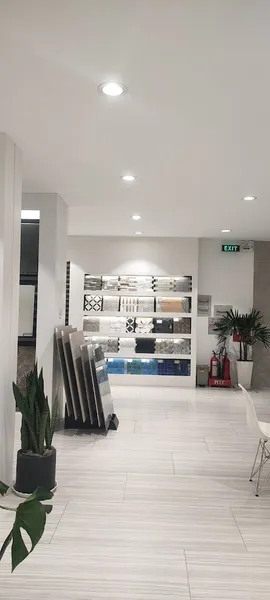 Vietceramics Showroom - Quận 10 THT