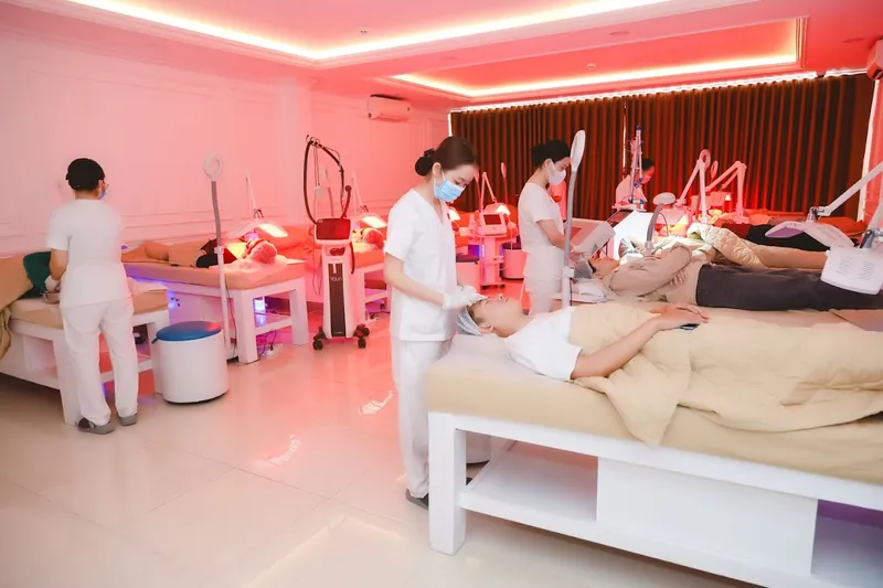 Phòng khám da liễu Dr Huy Clinic - Chuyên gia điều trị nám