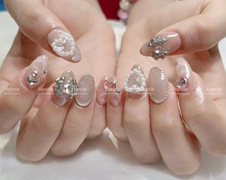 HANNIE SPA | GỘI ĐẦU DƯỠNG SINH QUẬN 7 | TIỆM NAIL QUẬN 7 | MASSAGE BODY QUẬN 7 | NỐI MI QUẬN 7