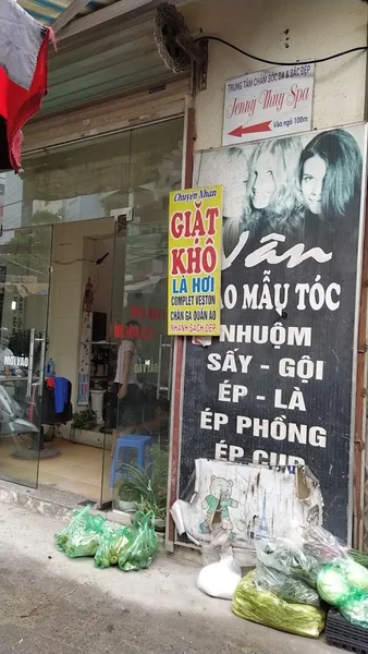 Vân - Cắt Tóc - Gội Đầu