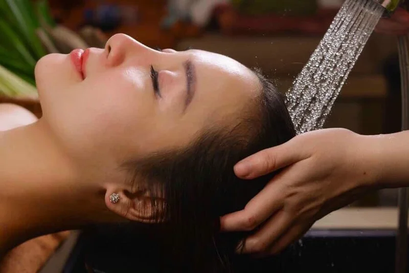 Gội đầu dưỡng sinh Dương Khuê