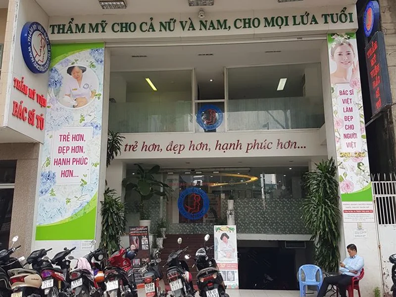 Thẩm Mỹ Viện Bác Sĩ Tú