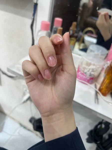 Chang Nails