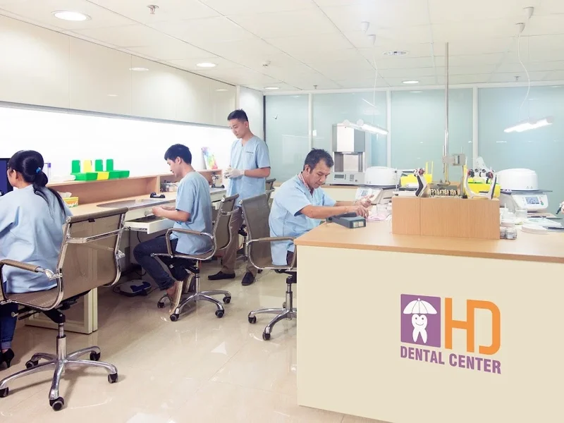 Dr Hung & Associates Dental Center