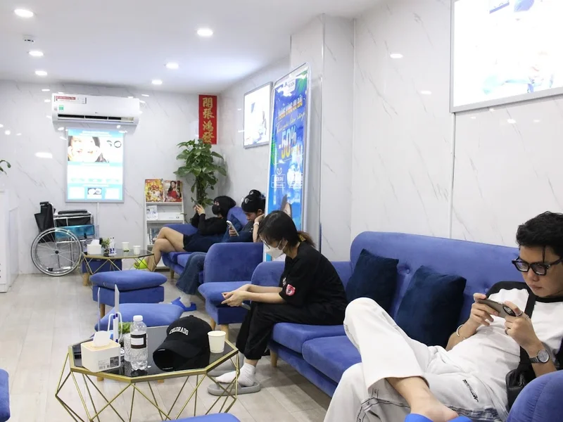 Nha Khoa Trồng Răng Sài Gòn - Nha Khoa Uy Tín Quận 10