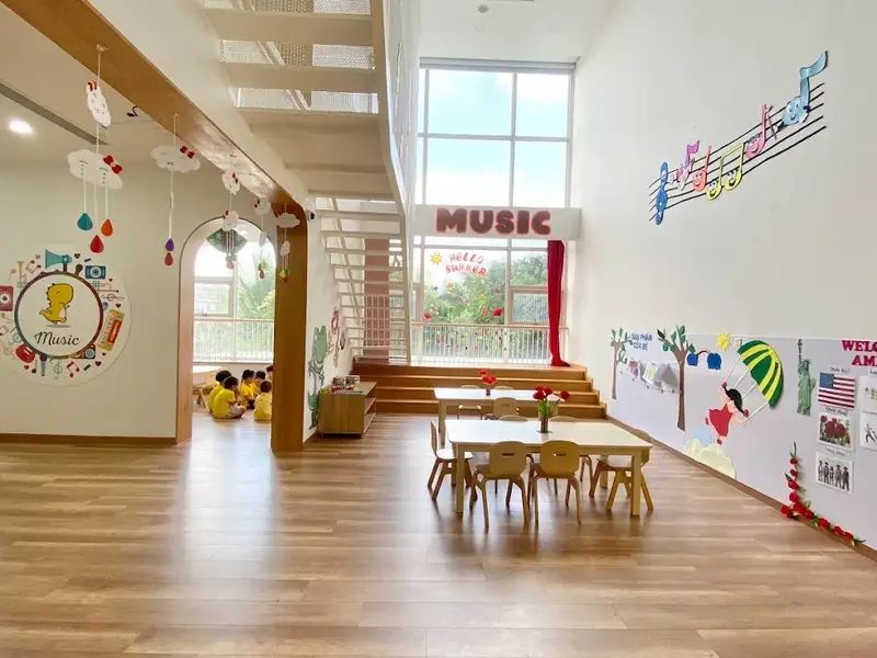 DinoKinder - Trường Mầm Non Khủng Long Nhỏ Quận 7, TP. Hồ Chí Minh