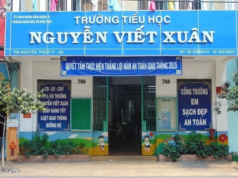 Trường Tiểu học Nguyễn Viết Xuân