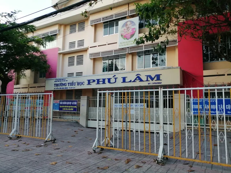 Trường Tiểu học Phú Lâm