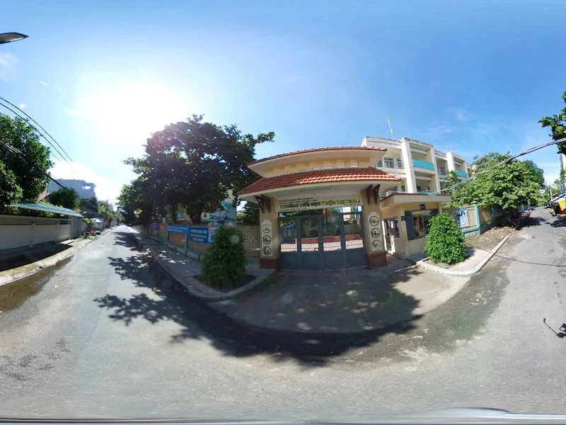 Trường Tiểu học Triệu Thị Trinh