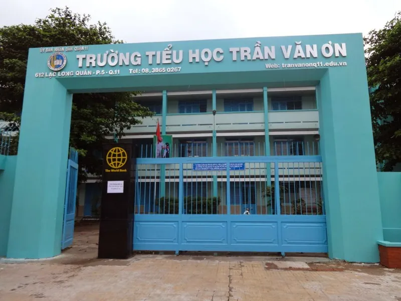 Trường Tiểu học Trần Văn Ơn