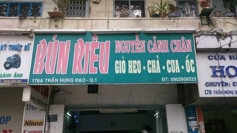 Quán Bún Riêu Cua