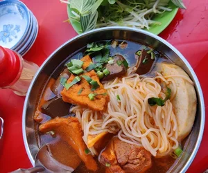 quán bún riêu tại Quận 6