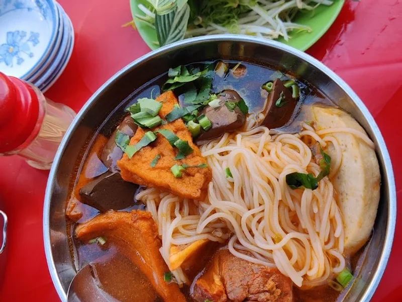 Bún riêu Phan Văn Khoẻ