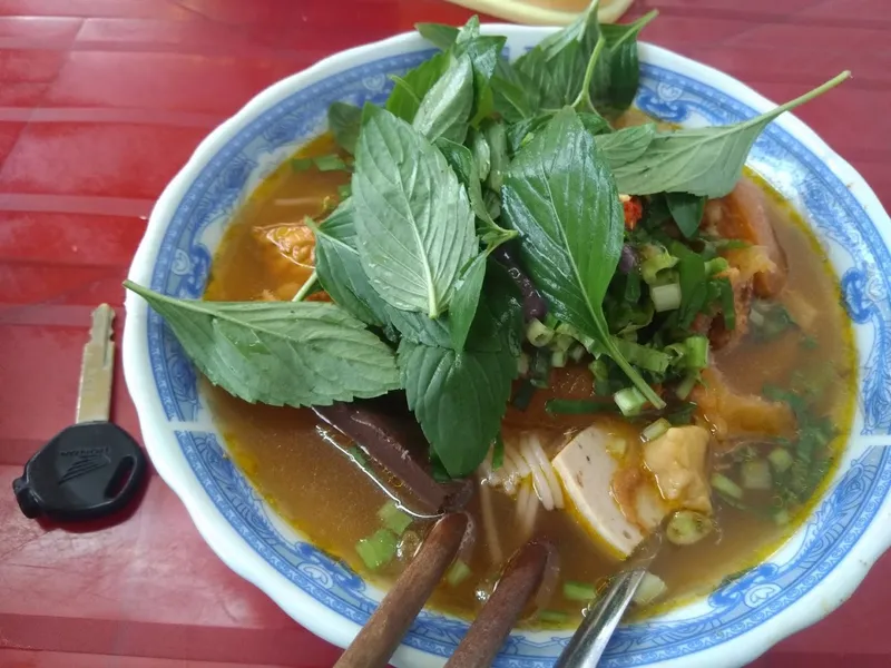 Bún Riêu Cô Hà Ngon Nhức Nách