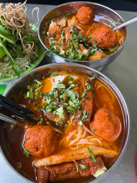 Bún Riêu, Canh Bún Út