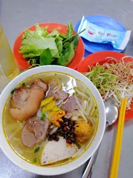 Tổng hợp 8 quán bún riêu tại Quận 7