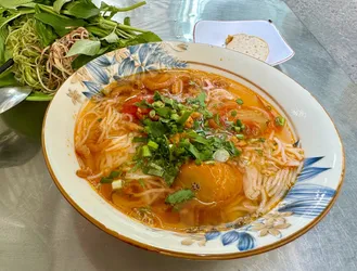 Top 13 quán bún riêu tại Quận 10