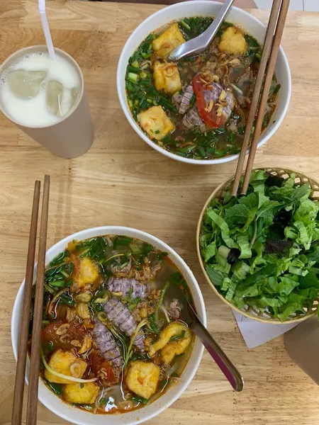 Bún Riêu Bề Bề