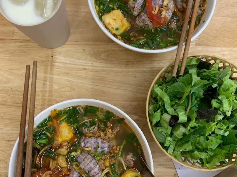 Bún Riêu Bề Bề