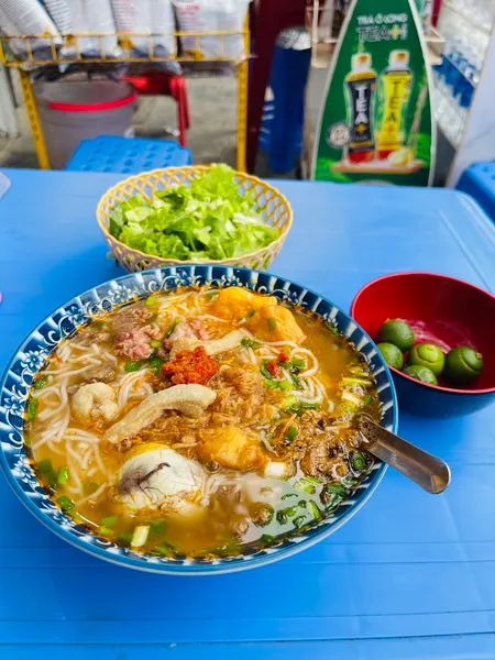 Bún riêu