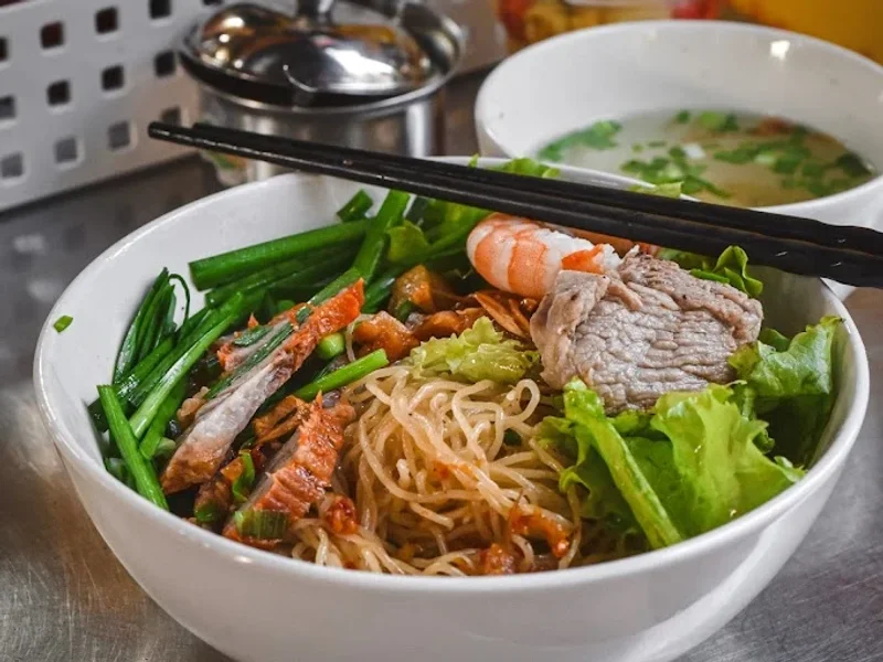 Hủ tiếu mì tàu