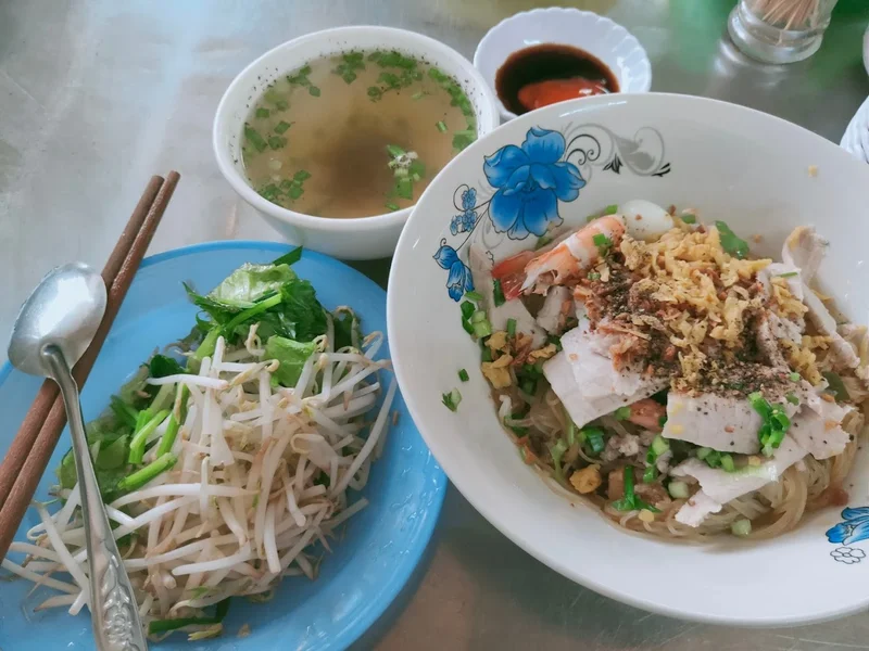 Hủ tíu Nam Vang - Thành Đạt