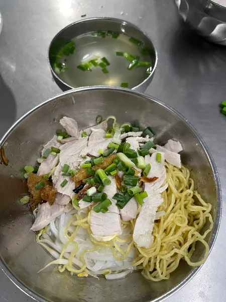 Hủ tiếu mì A TỶ