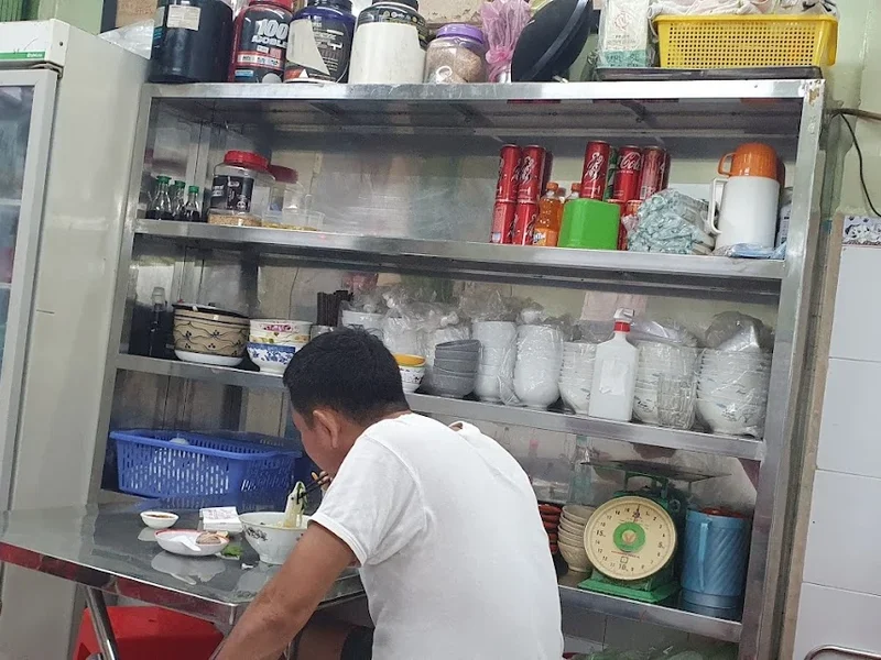 Hủ tíu bò viên Vĩnh Viễn