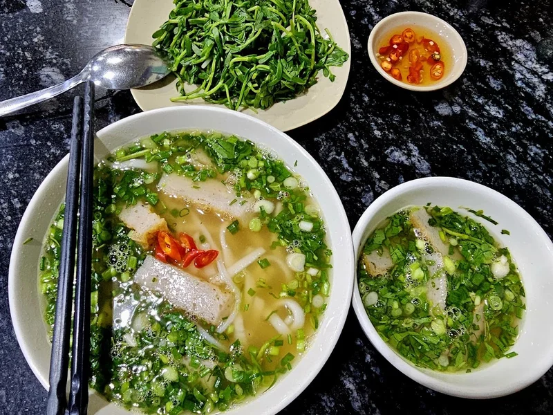 BÁNH CANH CÁ LÓC TRẦN CN3