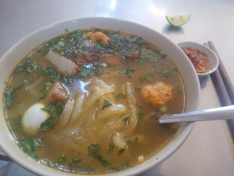 Bánh Canh Bột Lọc Nhà Bột