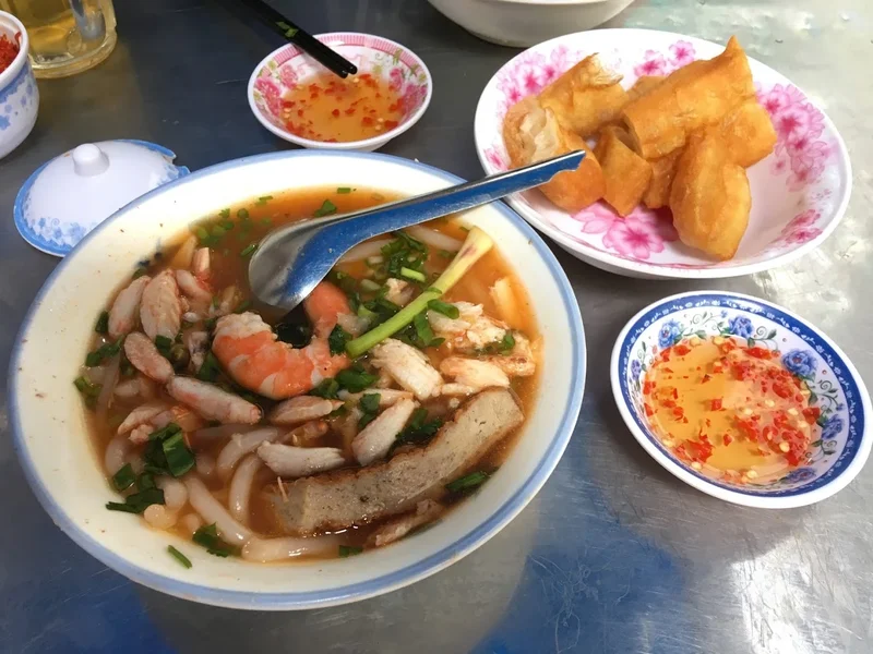 Bánh Canh Cua Cô Châu