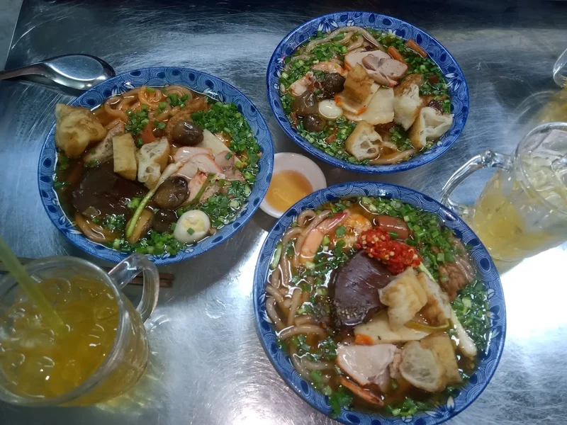 Bánh Canh Cua Hạnh