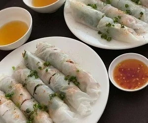 quán bánh cuốn tại Quận 1