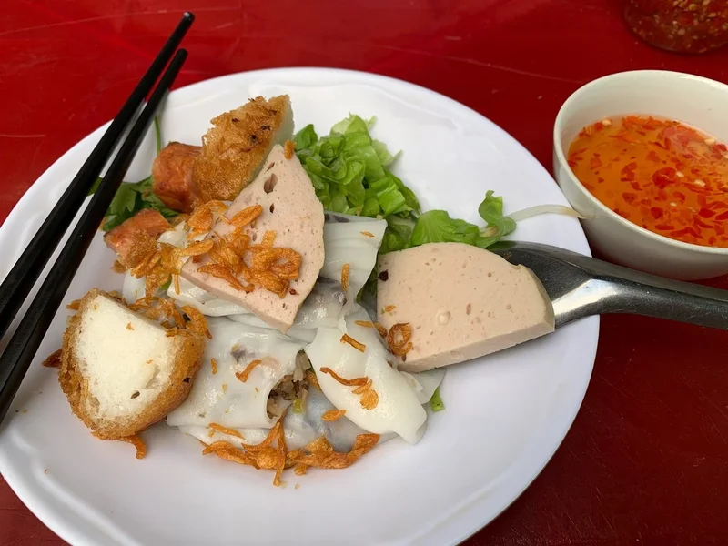 Đệ nhất bánh cuốn Sài thành