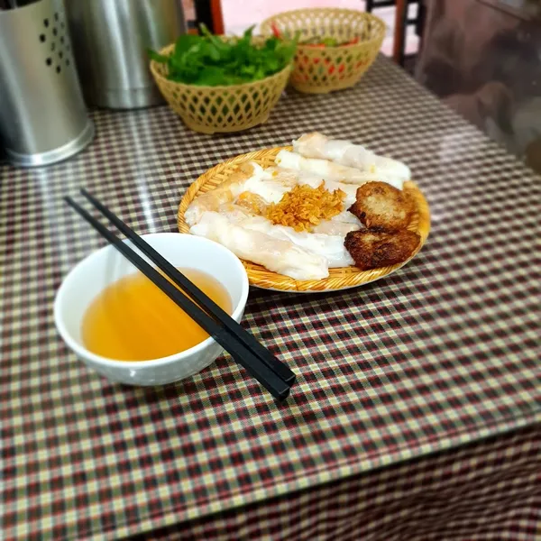 Bánh cuốn Thanh Hóa (Hoa Linh)