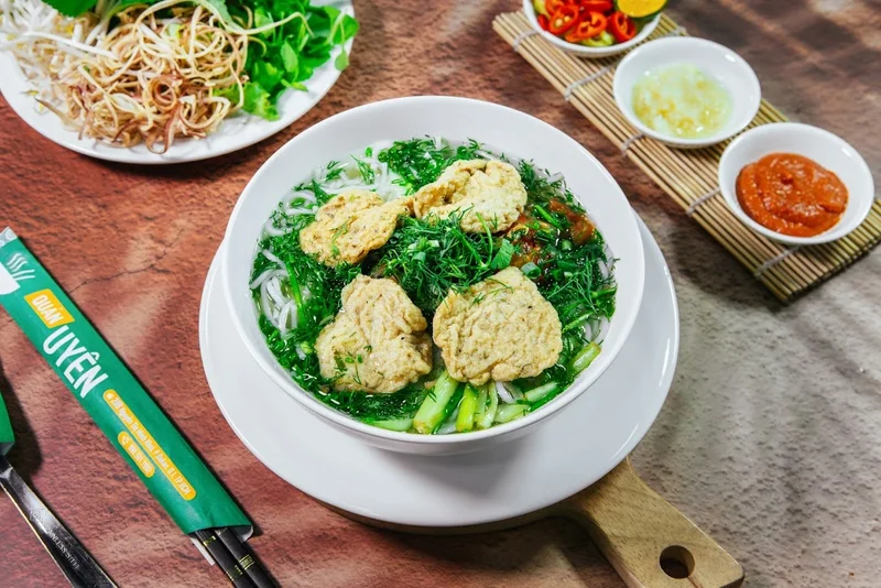 Bánh đa cua hải phòng quận 1 | Bún cá rô quận 1 | Bánh đa cua hải phòng | Quán Uyên