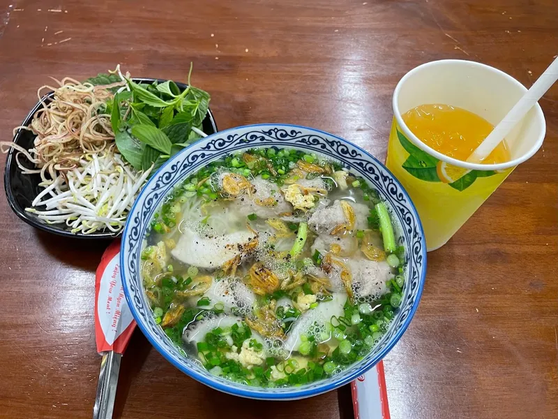 Bún Cá Nước Trong Cô Hai