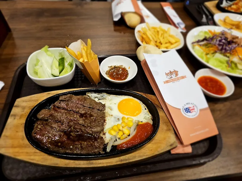 Beef Steak Hai Con Bò