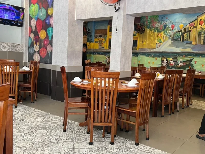 Quán cơm gà Hồng Xương