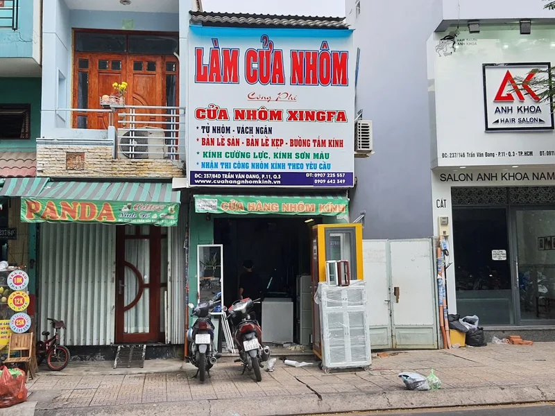Cửa Kính Cường Lực - Làm Cửa Nhôm Công Phi