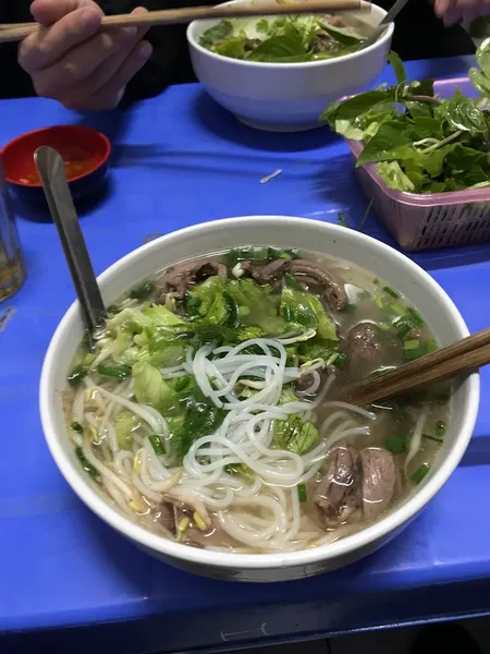 Quán bún miến trung hoà