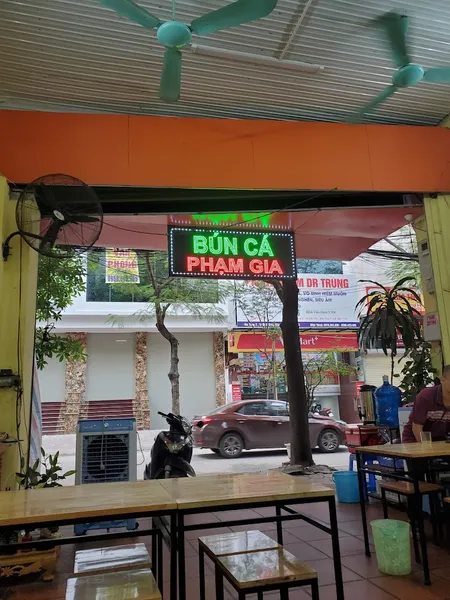 Bún cá Phạm gia