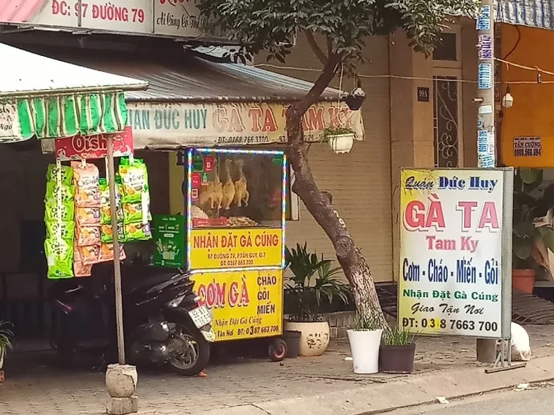 Gà Ta Tam Kỳ (Quán Đức Huy)