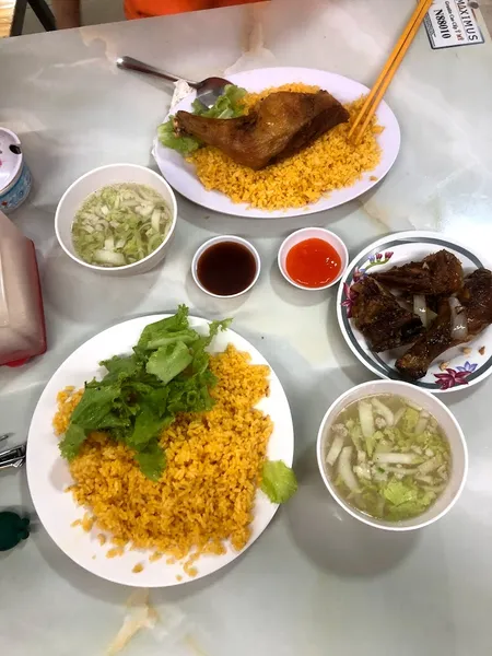 Dinh Ý