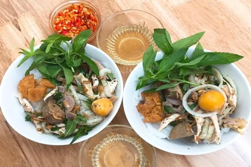 Bánh Ướt Lòng Gà Đà Lạt