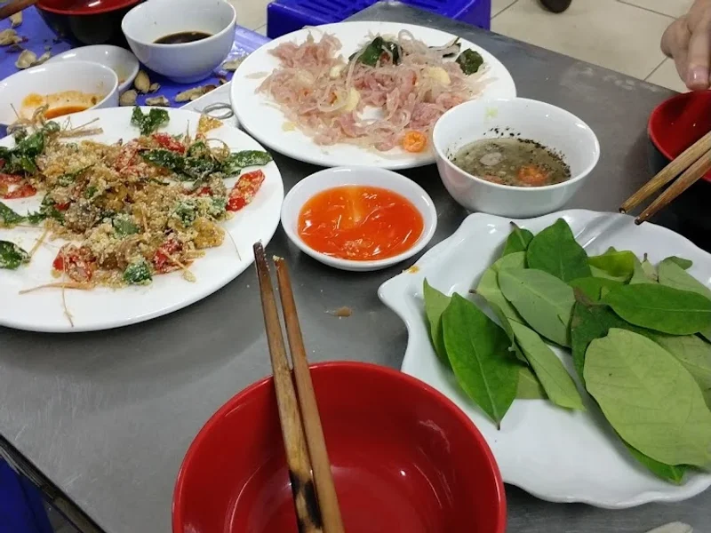Bia Hơi Hoàng Râu