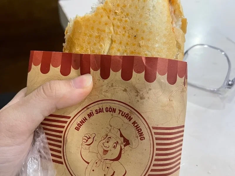 Bánh Mì Sài Gòn_Tuấn Khang