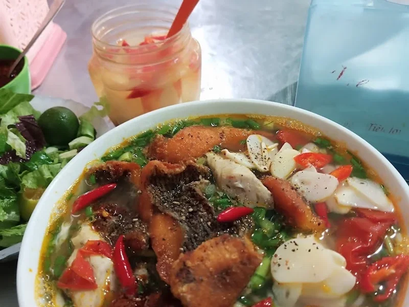 Bún riêu bún cá