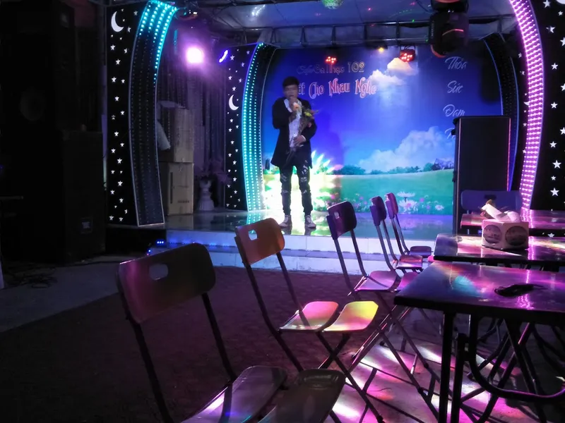 Karaoke Đồng Hới